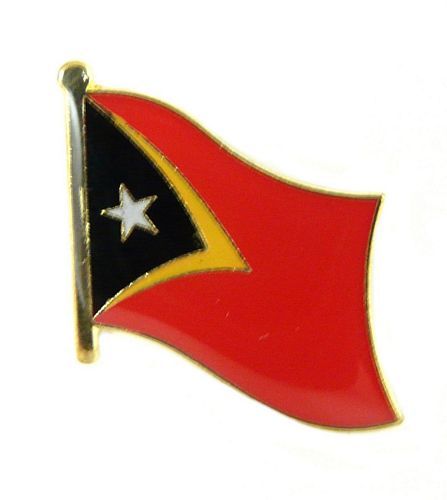 Flaggen Pin Fahne Osttimor Pins NEU Anstecknadel Flagge